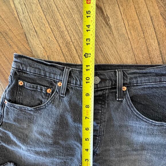 Levi Black Cutoff Jean Shorts - Size 28 - Picture 6 of 9